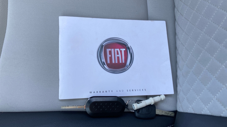 Fiat 500 1.0 Mild Hybrid Dolcevita [Part Leather] 3dr Petrol Hatchback